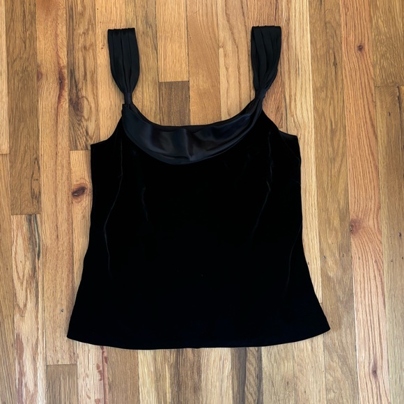 Ann Taylor Black Velvet Going Out Tank Top, Size 8 - Picture 3 of 4